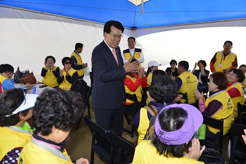 ±«»ê¼¼°èÀ¯±â³ó»ê¾÷¿¢½ºÆ÷ Á¦Ãµ½ÃÀÇ ³¯05.jpg